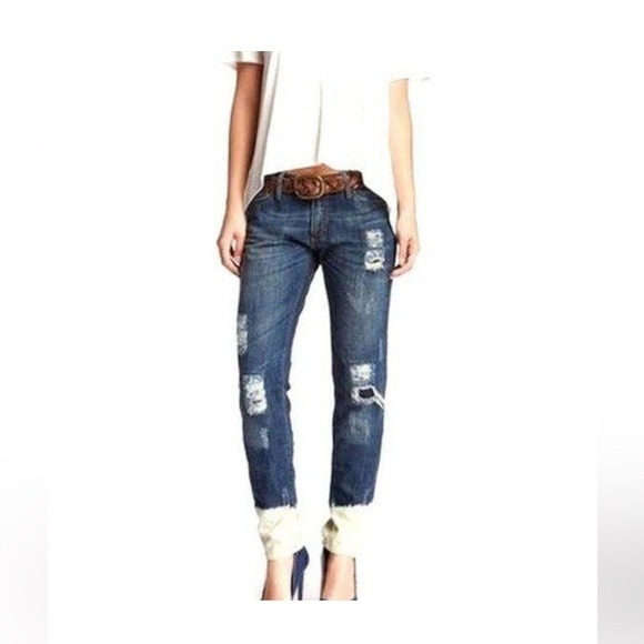 Etienne Marcel Denim Distressed Girlfrn Bleach Washed Raw Hemline NWOT Sz 27